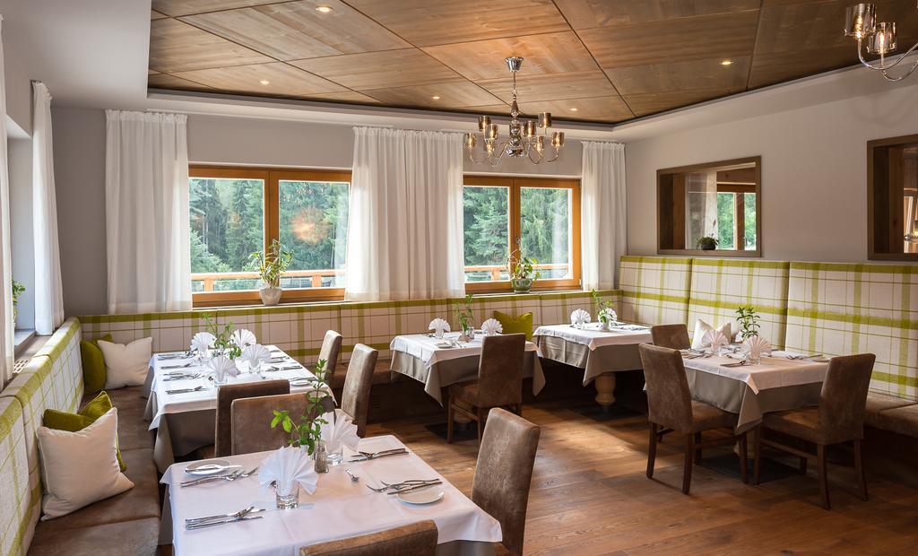 Hotel Weiher Green Lake Falzes Esterno foto